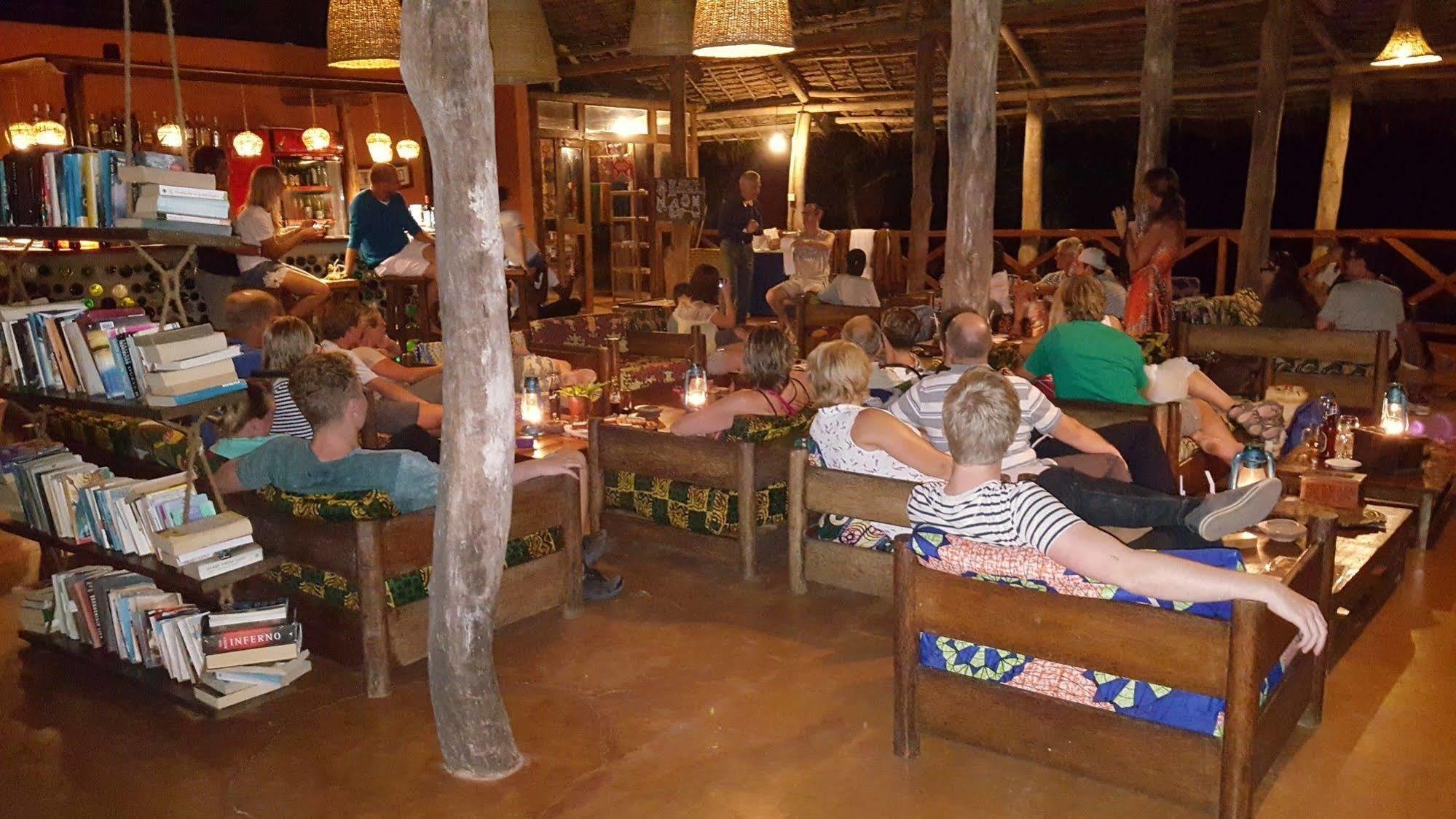Kichanga Lodge Michamvi Kae Екстер'єр фото